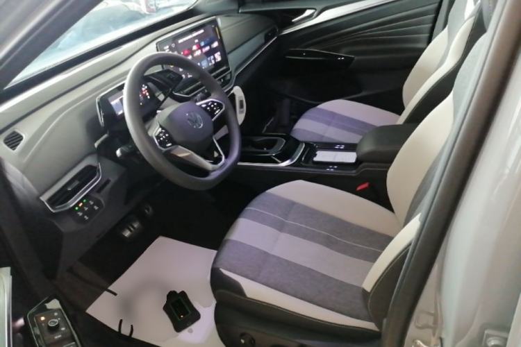 Used Volkswagen ID.4 CROZZ 2022 Pure Edition Limited Edition Left Front Seat