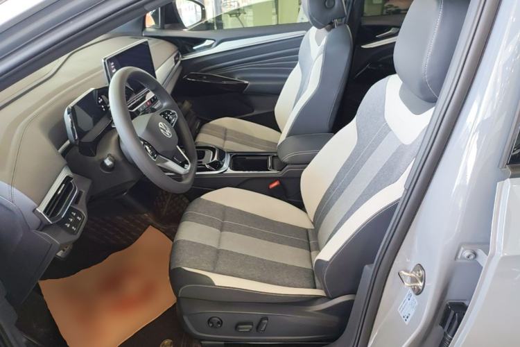 Used Volkswagen ID.4 CROZZ 2022 Pure Edition Limited Edition Left Front Seat