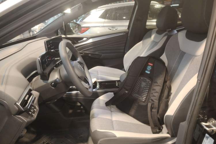 Used Volkswagen ID.4 CROZZ 2022 Pure Edition Limited Edition Left Front Seat
