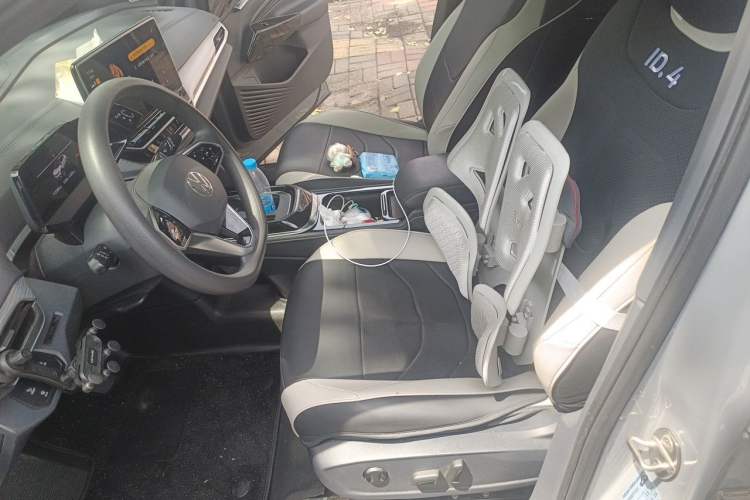 Used Volkswagen ID.4 CROZZ 2022 Pure Edition Limited Edition Left Front Seat