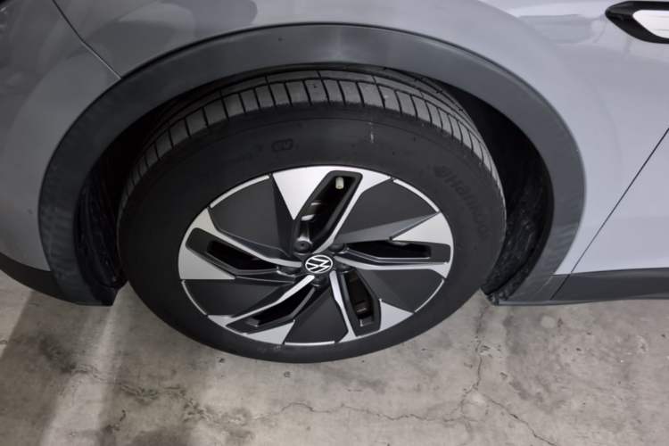 Used Volkswagen ID.4 CROZZ 2022 Pure Edition Limited Edition Left Front Wheel Hub