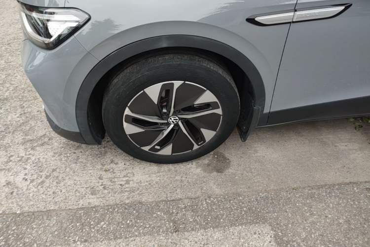 Used Volkswagen ID.4 CROZZ 2022 Pure Edition Limited Edition Left Front Wheel Hub