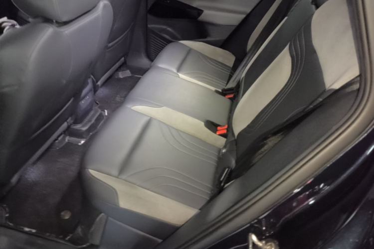 Used Volkswagen ID.4 CROZZ 2022 Long-Range Lite PRO Edition Left Rear Seat