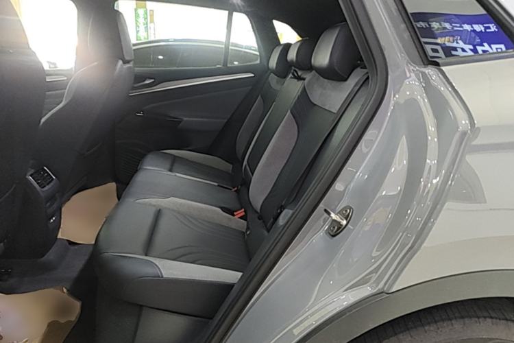 Used Volkswagen ID.4 CROZZ 2022 Long-Range Lite PRO Edition Left Rear Seat