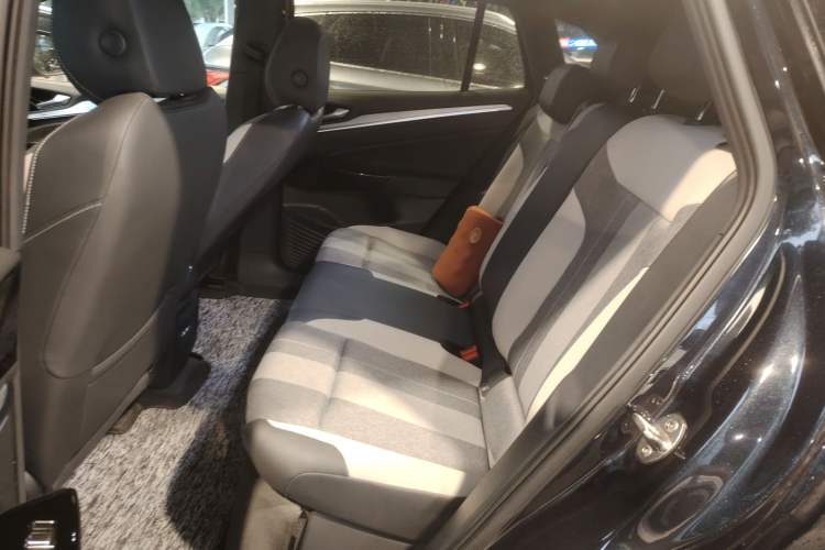 Used Volkswagen ID.4 CROZZ 2022 Pure Edition Limited Edition Left Rear Seat