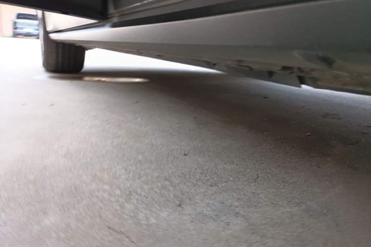 Used Volkswagen ID.4 CROZZ 2022 Long-Range Lite PRO Edition Left Side Sill
