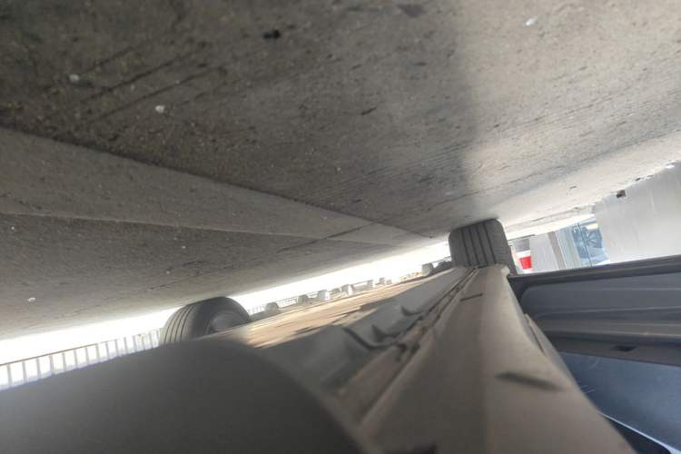 Used Volkswagen ID.4 CROZZ 2022 Long-Range Lite PRO Edition Left Side Sill