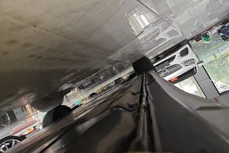 Used Volkswagen ID.4 CROZZ 2022 Pure Edition Limited Edition Left Side Sill
