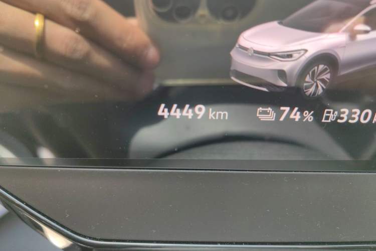Used Volkswagen ID.4 CROZZ 2022 Long-Range Lite PRO Edition Odometer Close Up