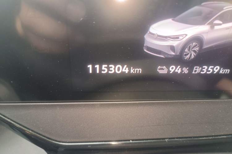 Used Volkswagen ID.4 CROZZ 2022 Pure Edition Limited Edition Odometer Close Up