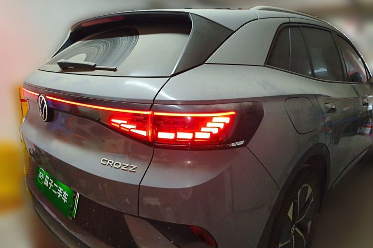 Used Volkswagen ID.4 CROZZ 2022 Long-Range PURE+ Edition Rear Right 45 Deg