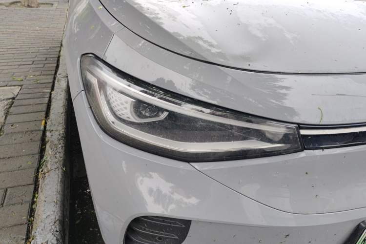 Used Volkswagen ID.4 CROZZ 2022 Long-Range PURE+ Edition Right Front Headlight