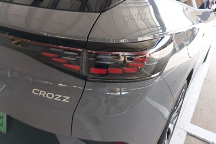 Used Volkswagen ID.4 CROZZ 2022 Long-Range Lite PRO Edition Right Rear Taillight