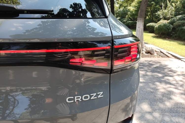 Used Volkswagen ID.4 CROZZ 2022 Long-Range Lite PRO Edition Right Rear Taillight