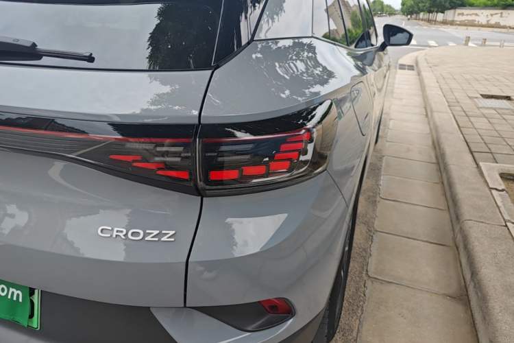 Used Volkswagen ID.4 CROZZ 2022 Long-Range PURE+ Edition Right Rear Taillight