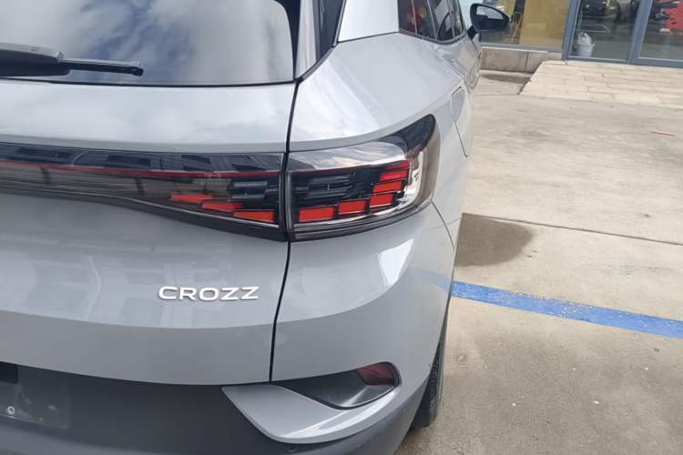 Used Volkswagen ID.4 CROZZ 2022 Long-Range Lite PRO Edition Right Rear Taillight