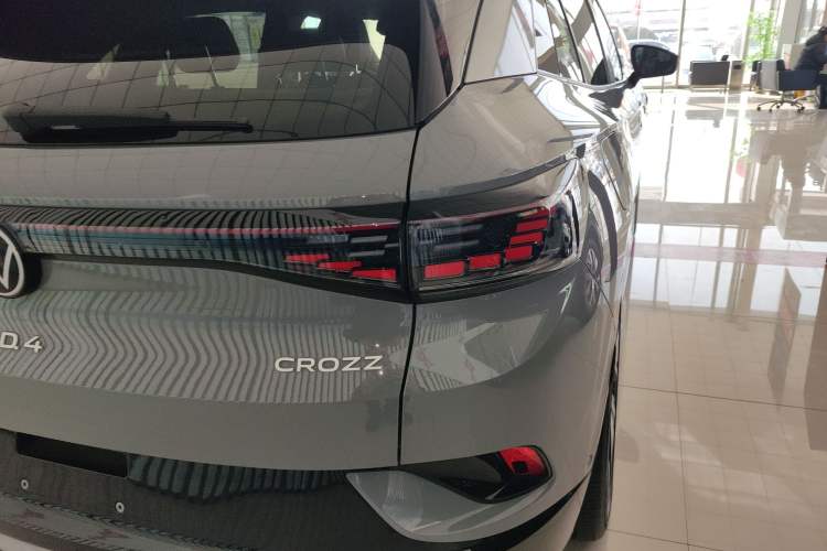 Used Volkswagen ID.4 CROZZ 2022 High-Performance PRIME Edition Right Rear Taillight