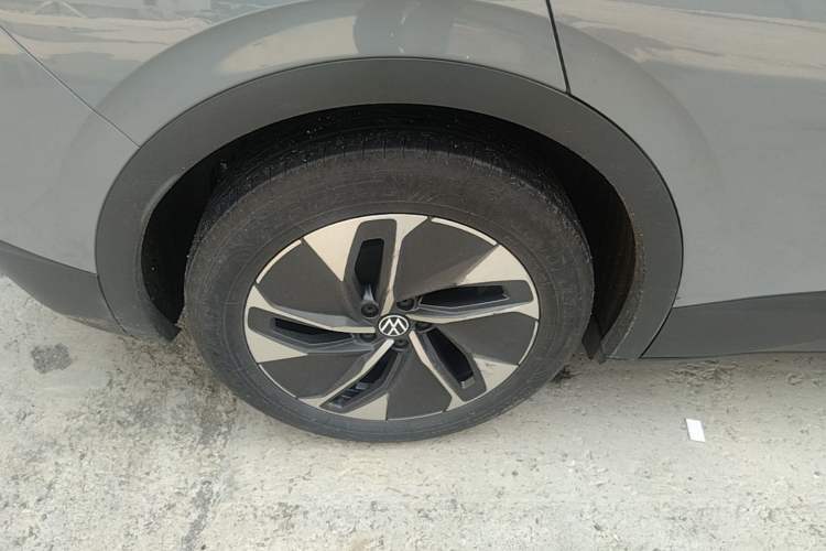 Used Volkswagen ID.4 CROZZ 2022 Pure Edition Limited Edition Right Rear Wheel Hub