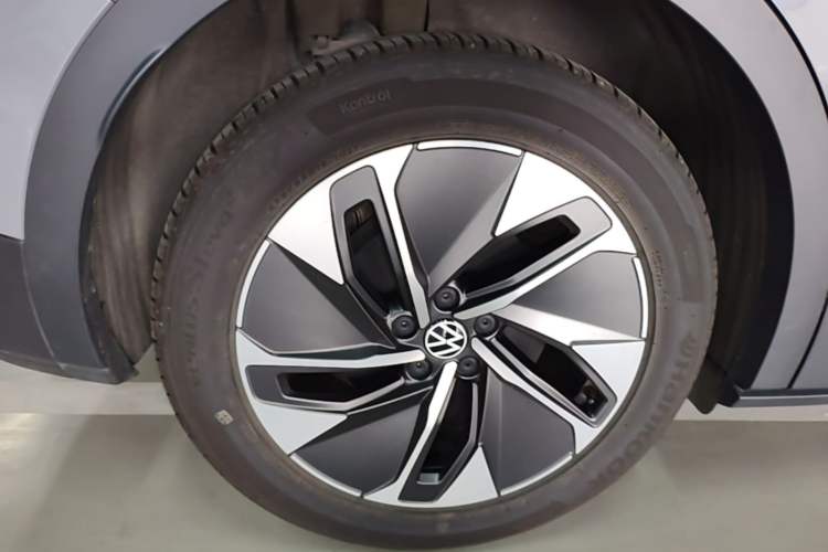 Used Volkswagen ID.4 CROZZ 2022 Pure Edition Limited Edition Right Rear Wheel Hub