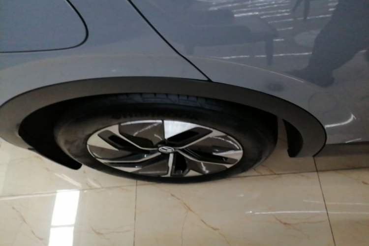 Used Volkswagen ID.4 CROZZ 2022 Pure Edition Limited Edition Right Rear Wheel Hub