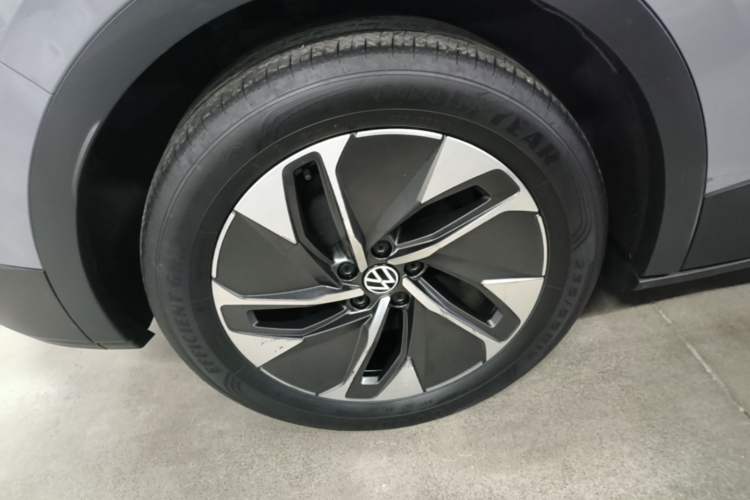 Used Volkswagen ID.4 CROZZ 2022 Pure Edition Limited Edition Right Rear Wheel Hub