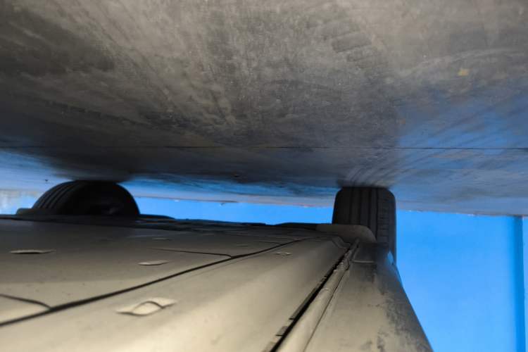 Used Volkswagen ID.4 CROZZ 2022 Pure Edition Limited Edition Right Side Sill