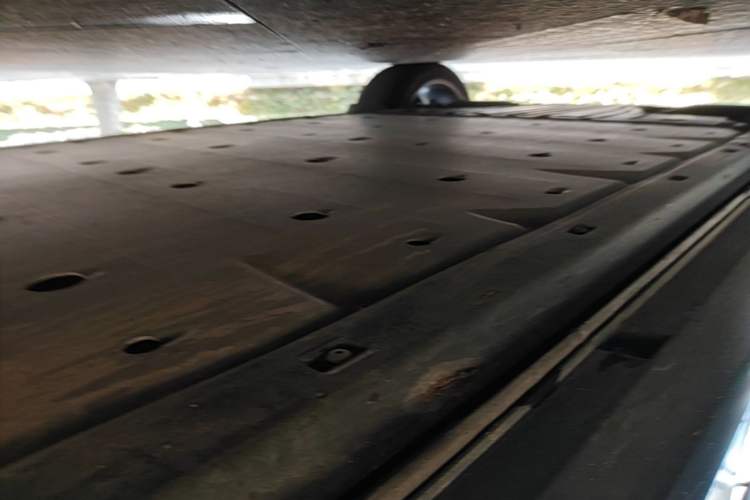 Used Volkswagen ID.4 CROZZ 2022 Long-Range Lite PRO Edition Right Side Sill