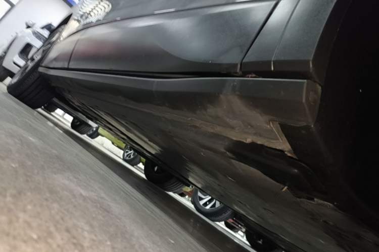 Used Volkswagen ID.4 CROZZ 2022 Pure Edition Limited Edition Right Side Sill