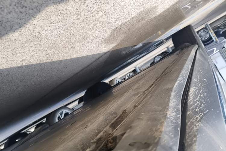 Used Volkswagen ID.4 CROZZ 2022 Long-Range Lite PRO Edition Right Side Sill