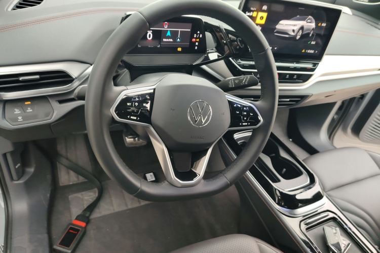 Used Volkswagen ID.4 CROZZ 2022 High-Performance PRIME Edition Steering Wheel