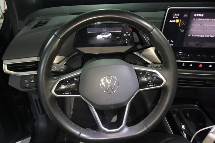 Used Volkswagen ID.4 CROZZ 2022 Long-Range Lite PRO Edition Steering Wheel