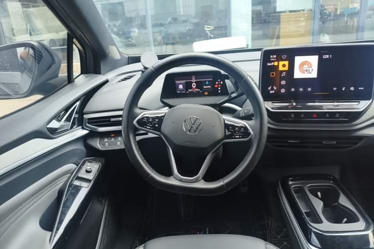 Used Volkswagen ID.4 CROZZ 2022 Long-Range Lite PRO Edition Steering Wheel
