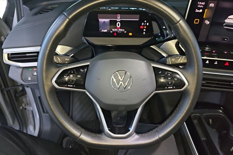 Used Volkswagen ID.4 CROZZ 2022 Pure Edition Limited Edition Steering Wheel
