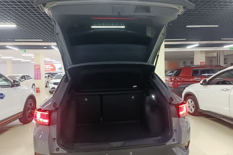 Used Volkswagen ID.4 CROZZ 2022 Pure Edition Limited Edition Trunk