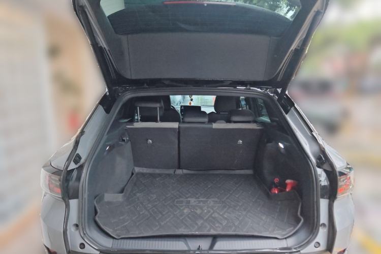 Used Volkswagen ID.4 CROZZ 2022 Long-Range Lite PRO Edition Trunk