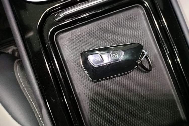 Used Volkswagen ID.4 CROZZ 2022 Pure Edition Limited Edition Vehicle Key