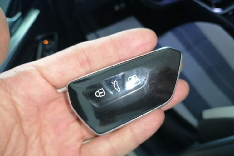 Used Volkswagen ID.4 CROZZ 2022 Pure Edition Limited Edition Vehicle Key