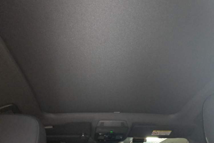 Used Volkswagen ID.4 CROZZ 2022 Long-Range Lite PRO Edition Headliner