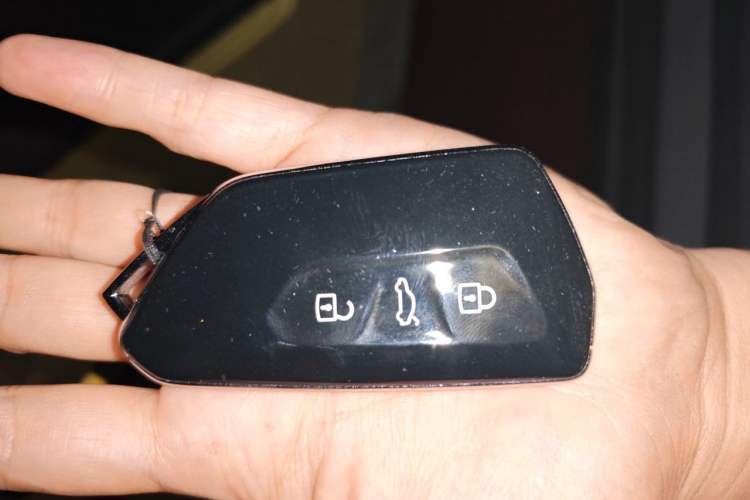 Used Volkswagen ID.4 CROZZ 2022 Long-Range Lite PRO Edition Vehicle Key