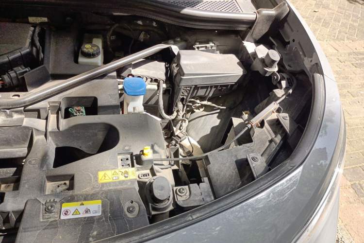 Used Volkswagen ID.4 CROZZ 2022 Long-Range Lite PRO Edition Engine Bay Left