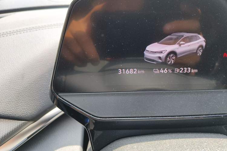 Used Volkswagen ID.4 CROZZ 2022 Long-Range Lite PRO Edition Odometer Close Up