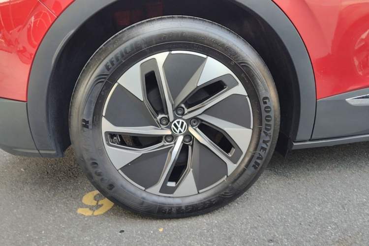 Used Volkswagen ID.4 CROZZ 2022 Long-Range PURE+ Edition Exterior 5