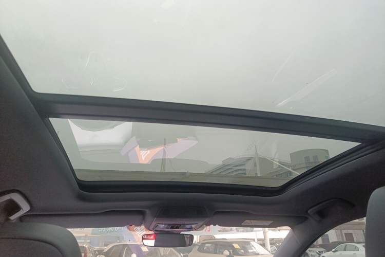 Used Volkswagen ID.4 CROZZ 2022 Long-Range Lite PRO Edition Headliner