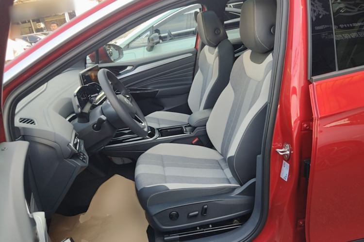 Used Volkswagen ID.4 CROZZ 2022 Long-Range PURE+ Edition Left Front Seat