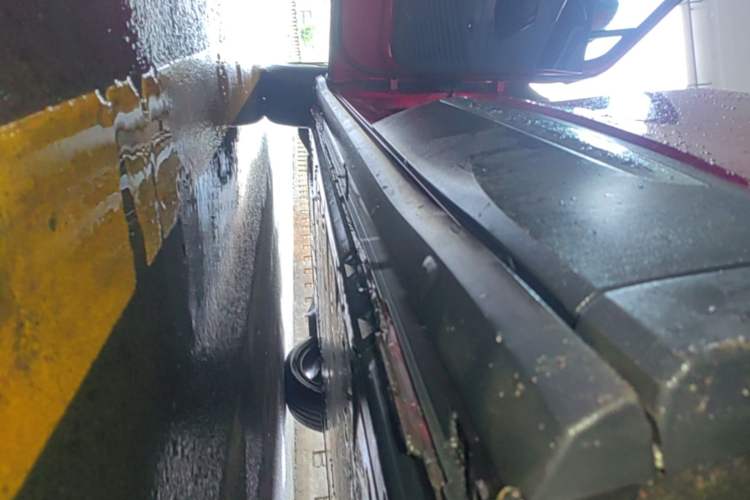 Used Volkswagen ID.4 CROZZ 2022 Long-Range PURE+ Edition Left Side Sill