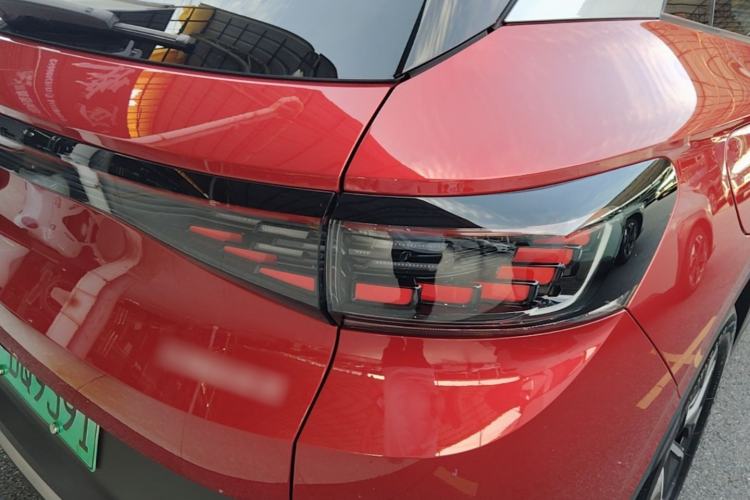 Used Volkswagen ID.4 CROZZ 2022 Long-Range PURE+ Edition Right Rear Taillight