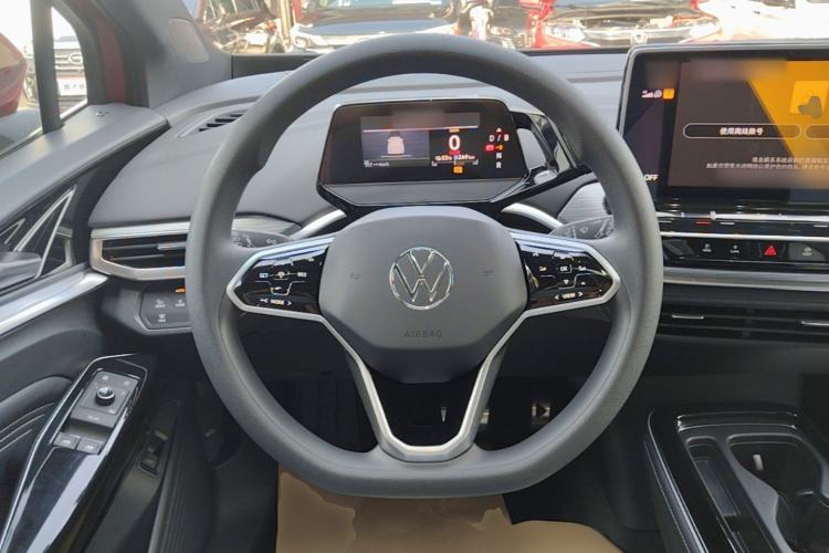 Used Volkswagen ID.4 CROZZ 2022 Long-Range PURE+ Edition Steering Wheel
