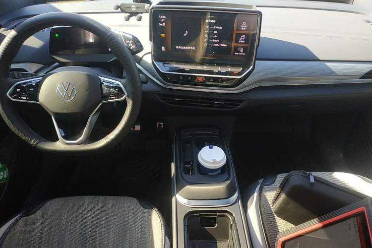 Used Volkswagen ID.4 CROZZ 2022 Pure Edition Limited Edition Audio And AC Panel