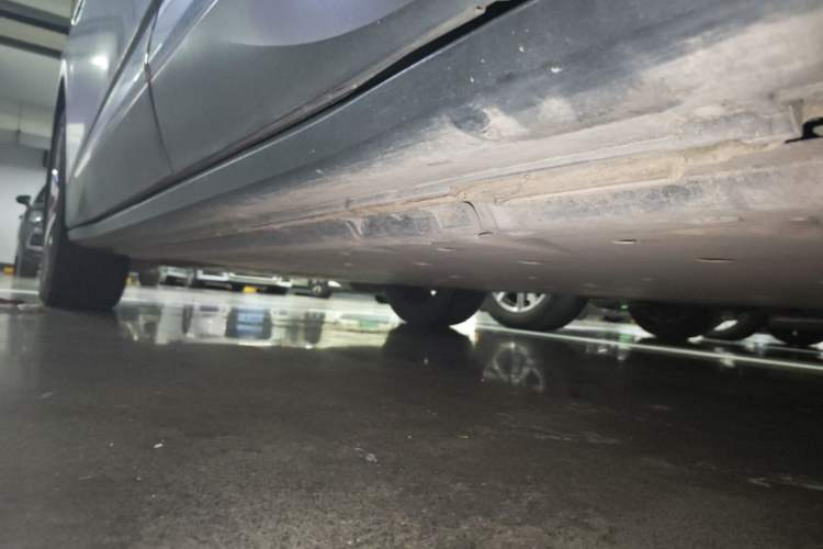 Used Volkswagen ID.4 CROZZ 2022 Long-Range Lite PRO Edition Chassis Rear Left