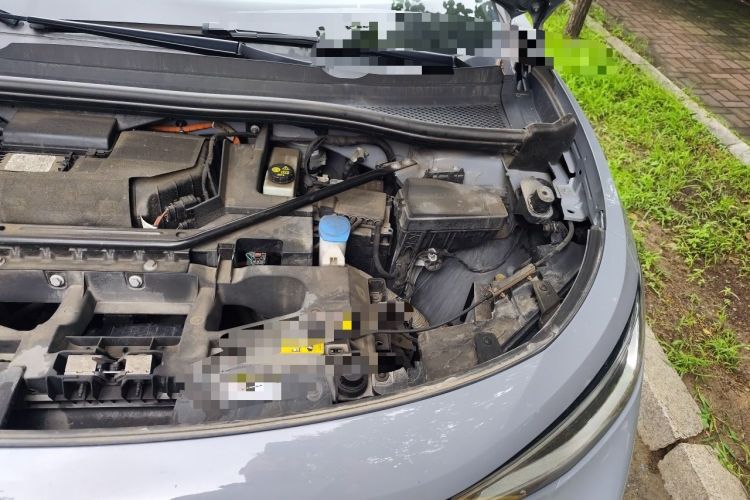 Used Volkswagen ID.4 CROZZ 2022 Long-Range Lite PRO Edition Engine Bay Left